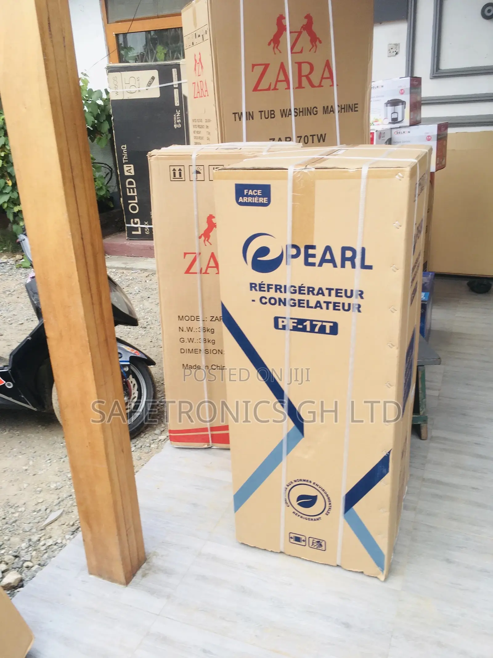 Design Topfreezer Pearl Doubledoor PF-17T 