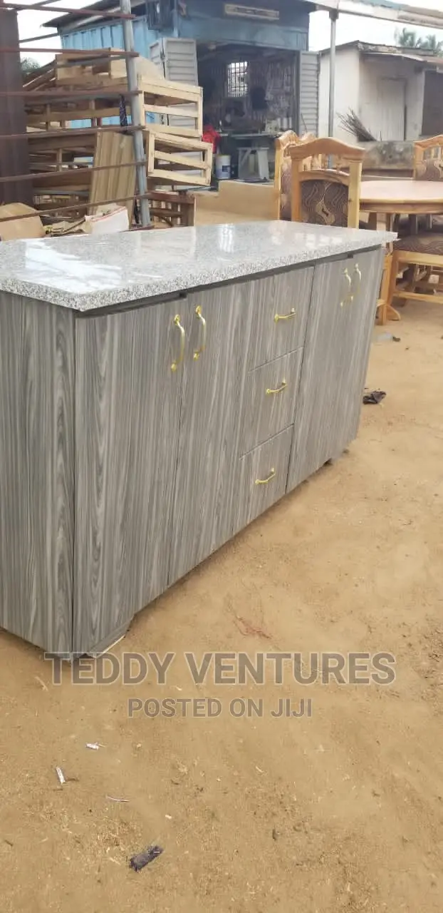 Quality Kitchen Cabinets ( Payment After Delivery)