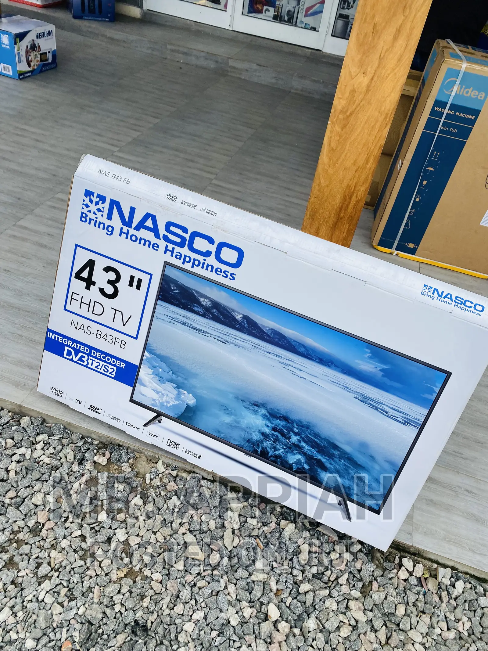 Upgrade Your Viewing Nasco 43” Digital Satelite Tv(Black(