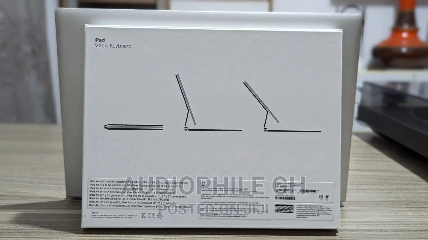 Magic Keyboard for iPad Pro 11-Inch (4th Gen) and iPad Air
