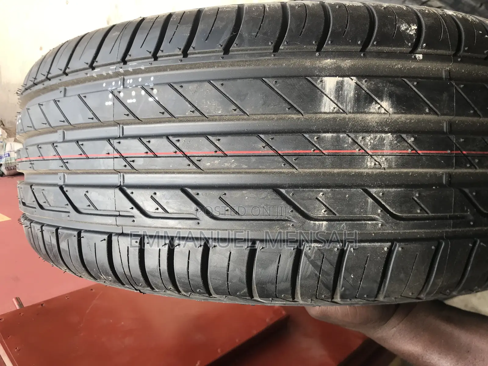 215/55r17 Brigdestone