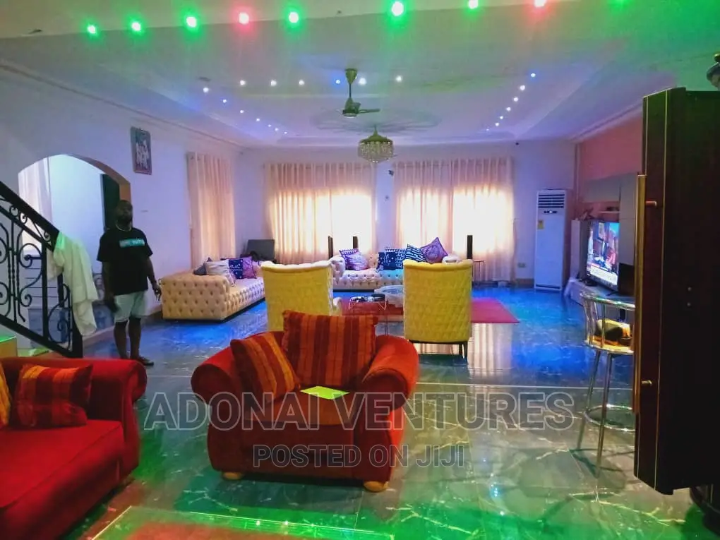 Furnished 7bdrm House in Atasomanso, Kumasi Metropolitan for sale