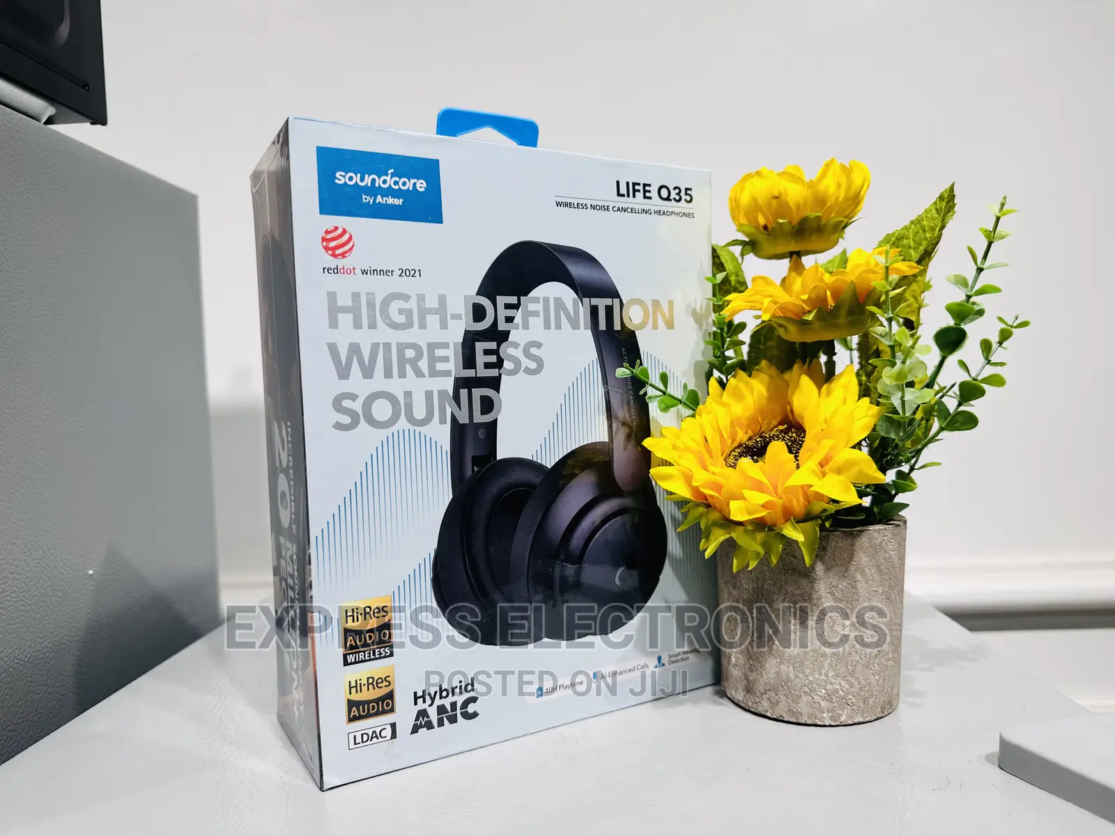 Cool Pretty  Price Q35 Headphones Sound Core