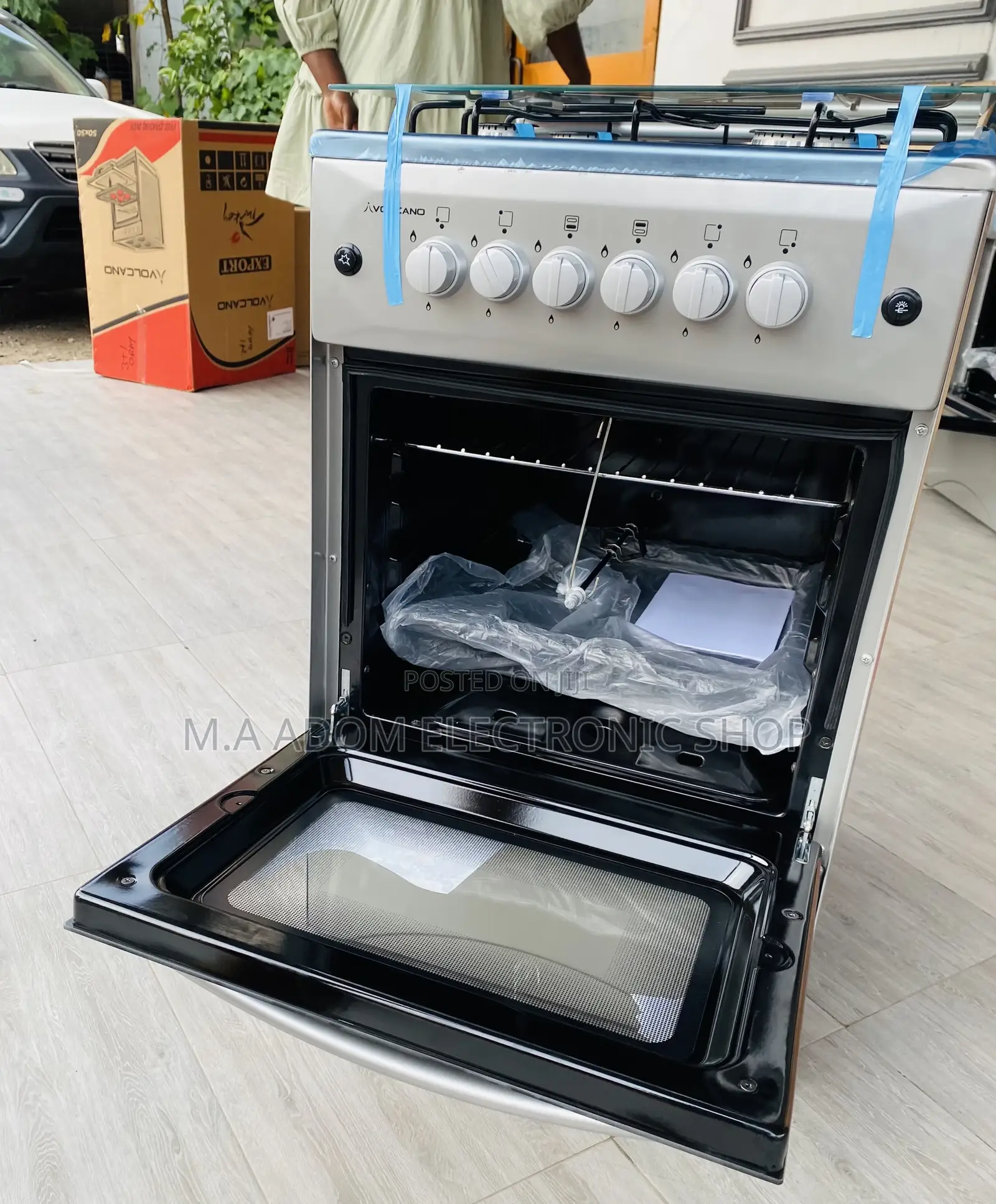 Extremely Quality Volcano 50x55 4 Burner + Rotisserie Grill.