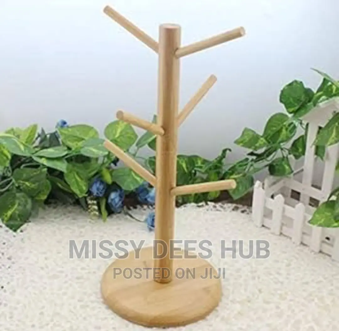 Bamboo Mug Holder