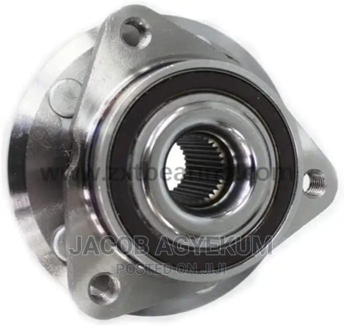 Toyota Land Cruiser V8 Front Hub 2014-2016