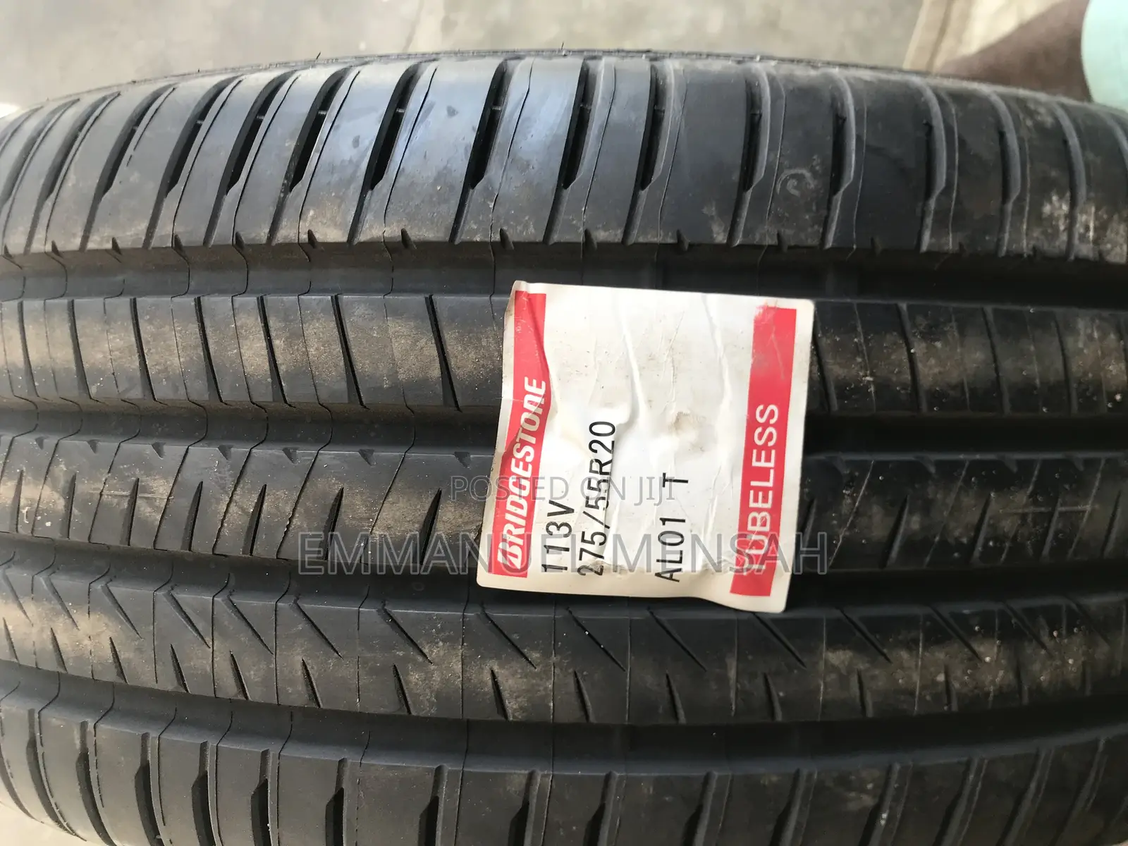 275/55r20 Brigdestone Tire