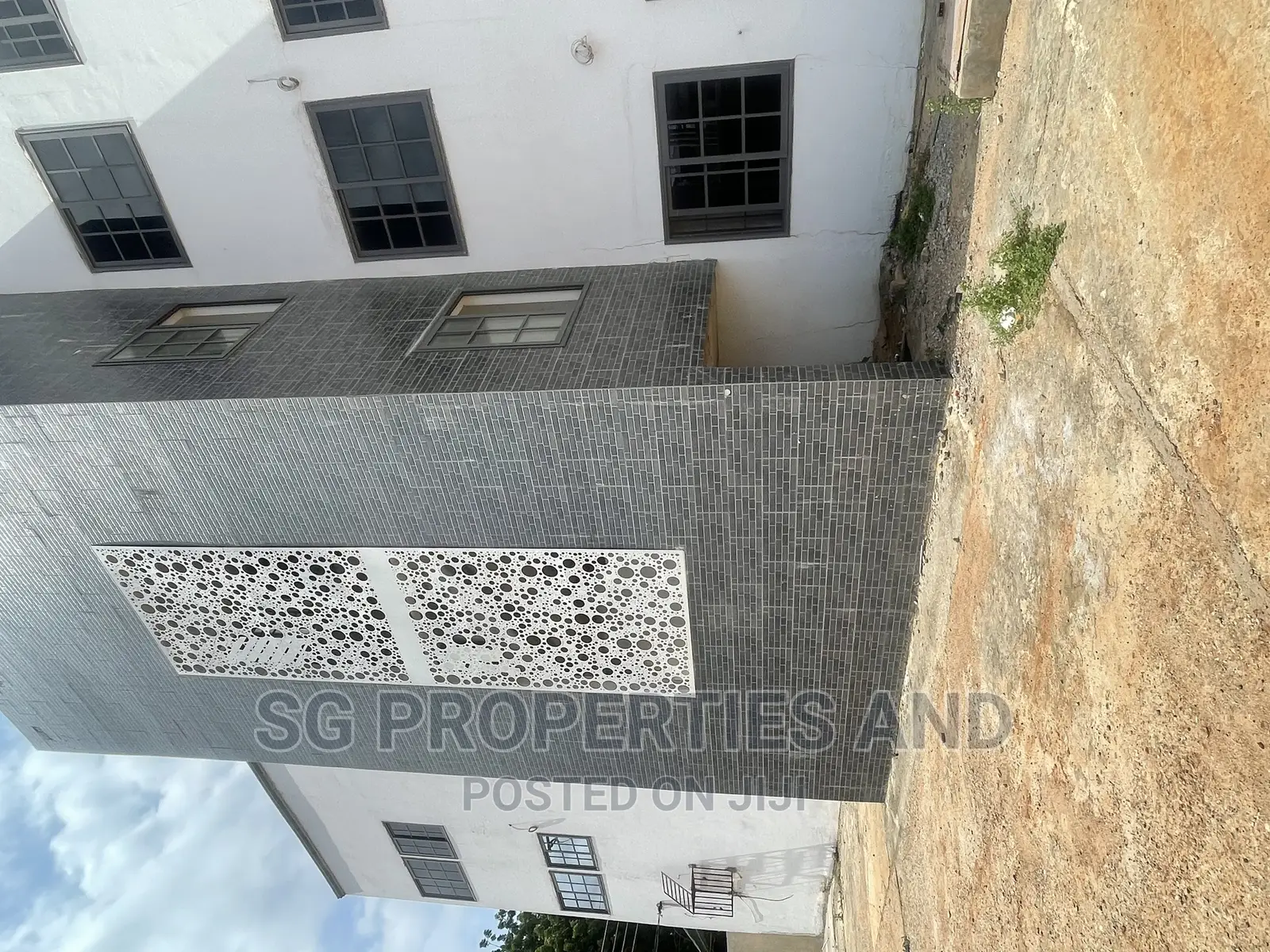 1bdrm Apartment in Ecobank, Spintex for rent