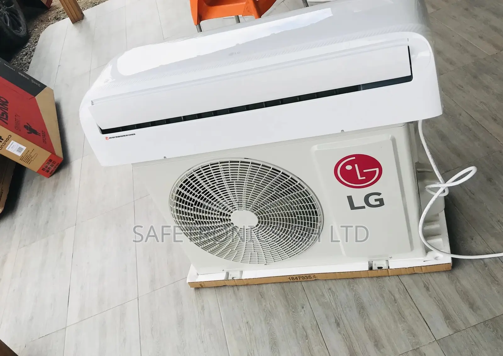 Unique Quality Lg R410 Gas Split Airconditioner 2.0hp