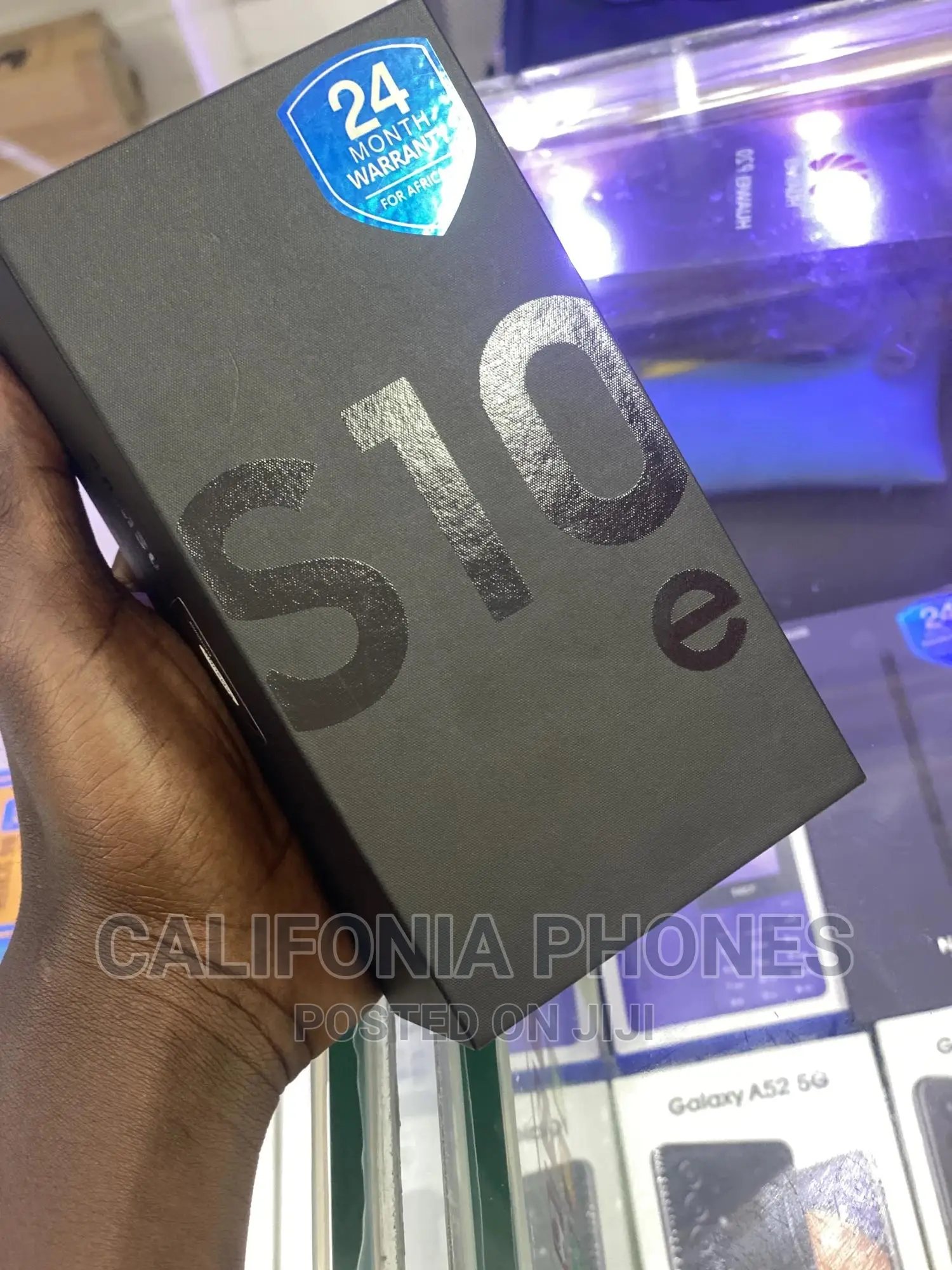 New Samsung Galaxy S10e 128 GB Blue