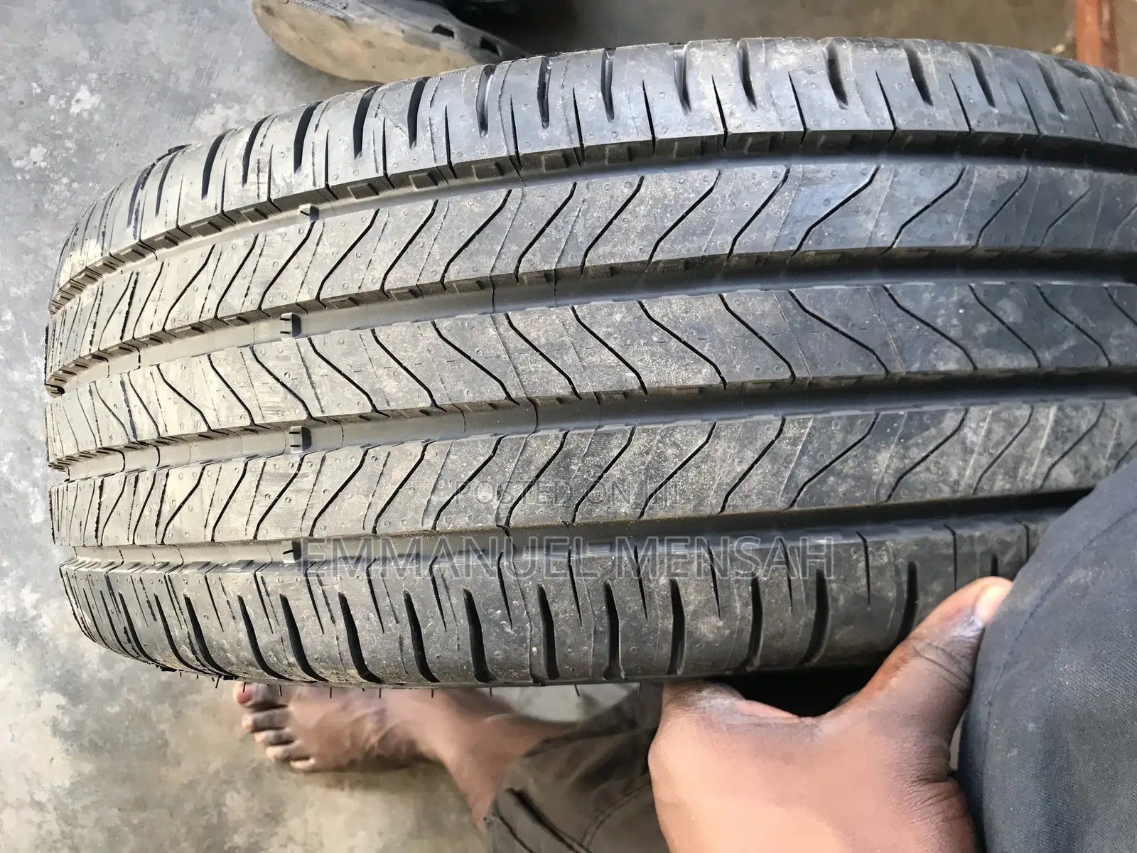 235/65r16c Michelin Tire