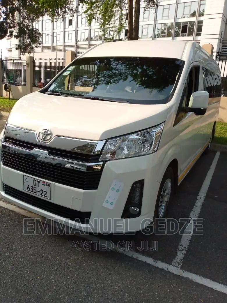 Mini Buses for Rent