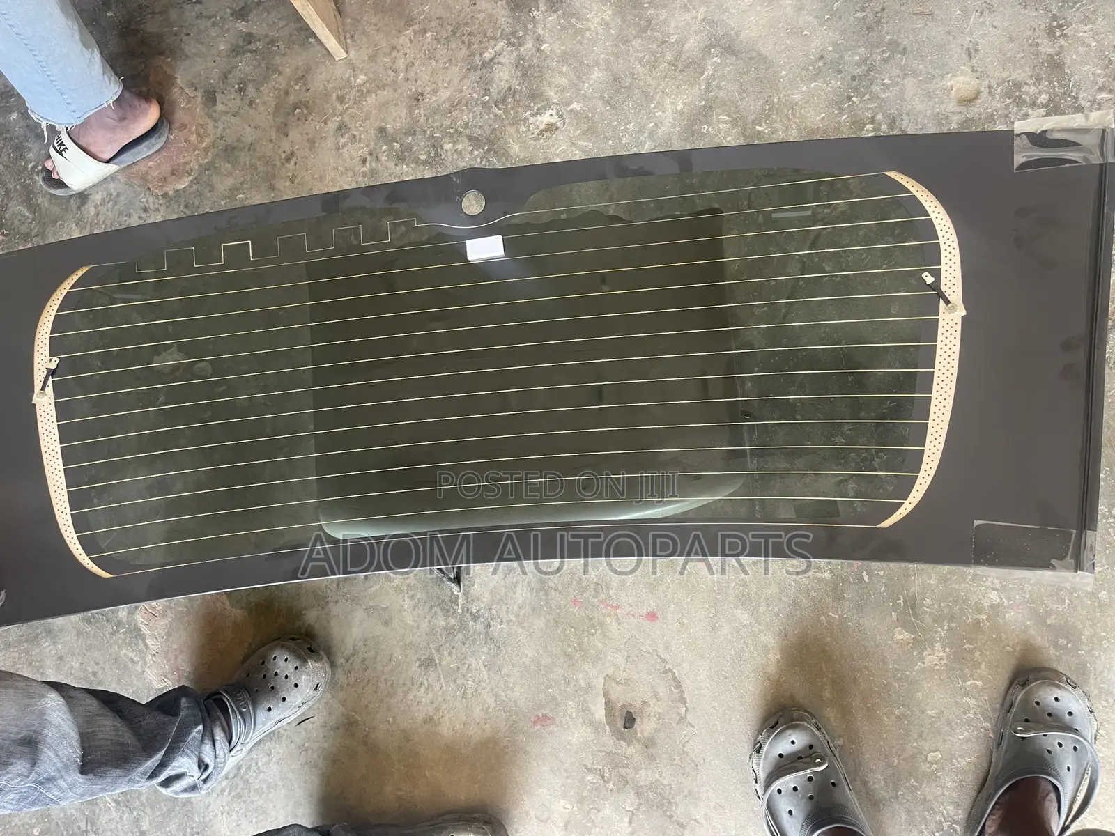 Honda CRV 2018 2019 2020 2021 2022 Back Glass Tinted