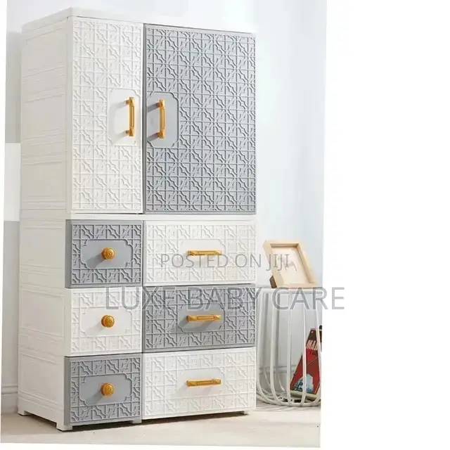 Baby/ Kids Wardrobe