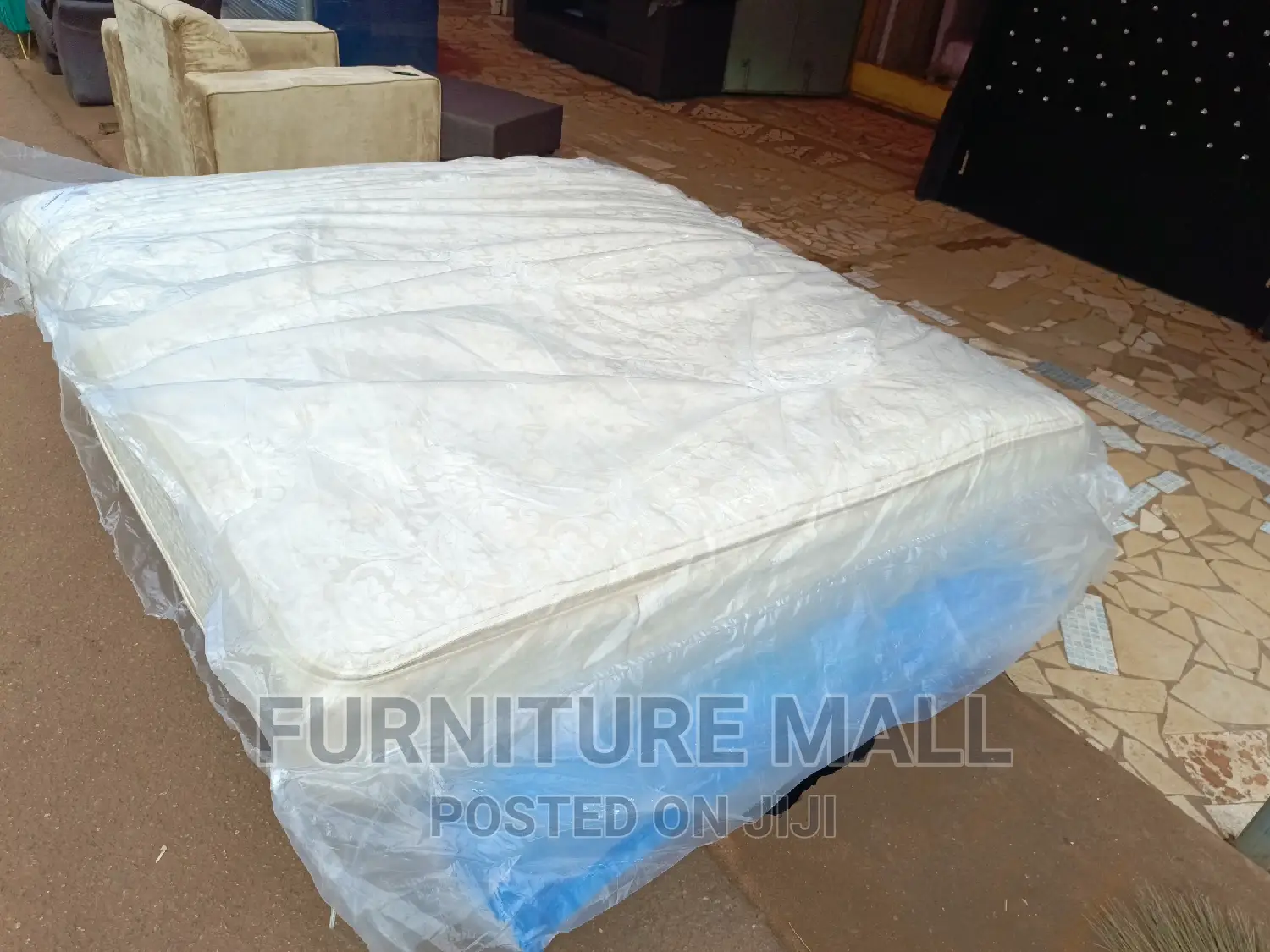 New King Size Mattress 75x80". 12 Inches. Free Delivery
