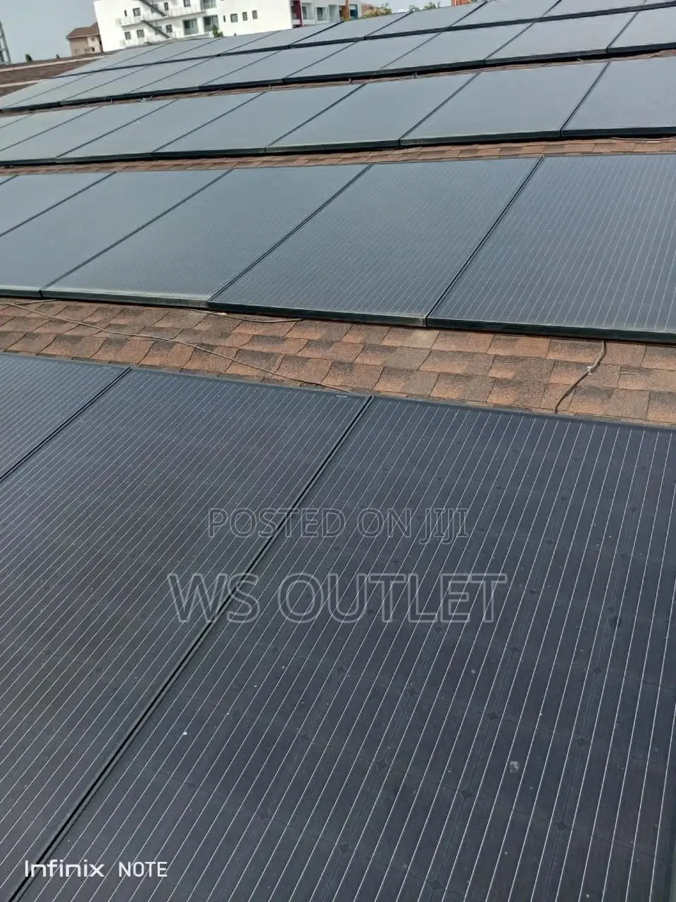 390 Watts Solar Panel