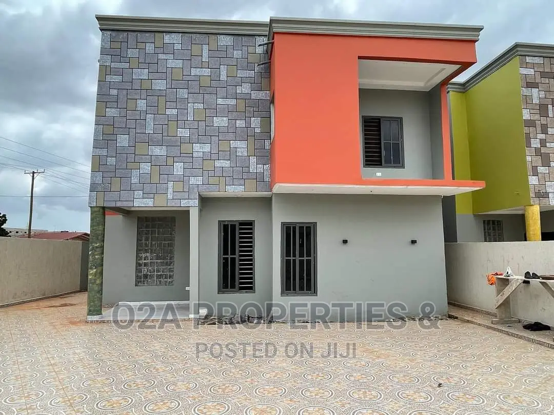 4bdrm House in School Junction for sale