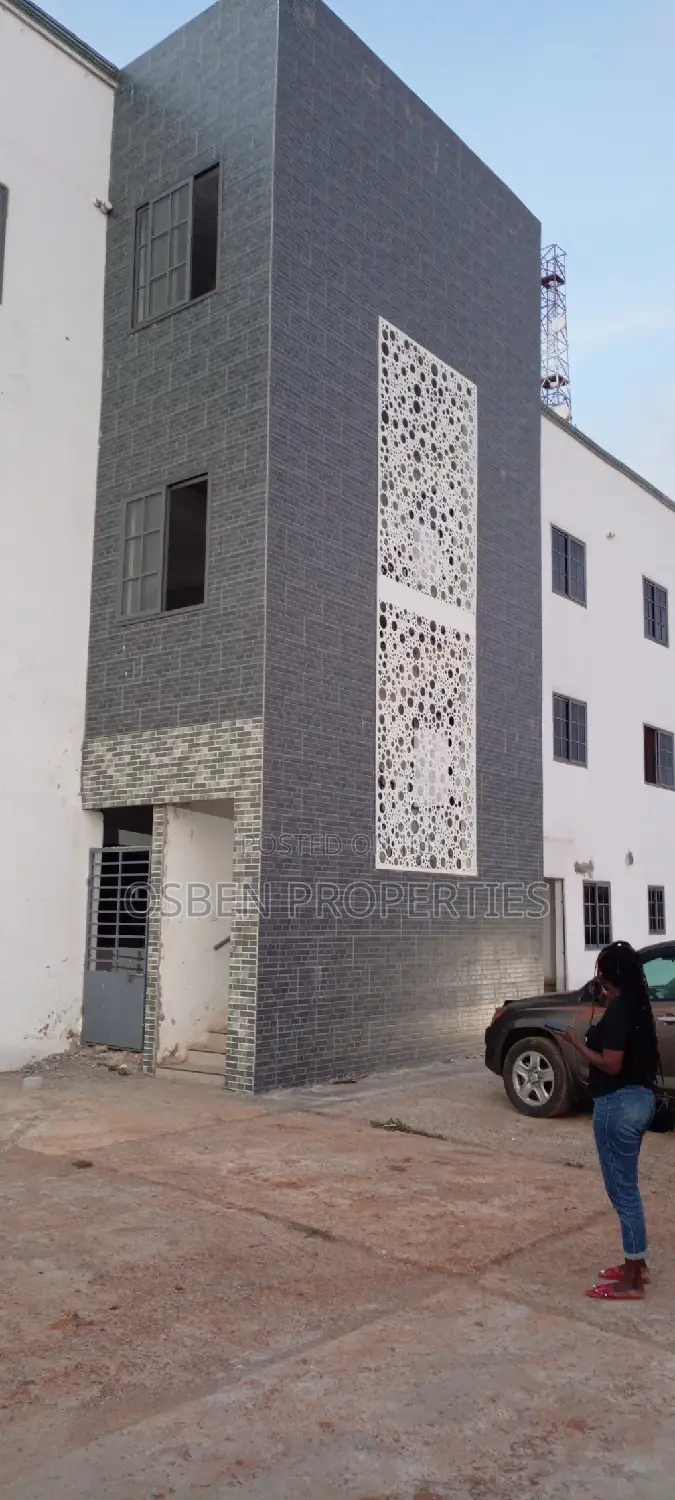1bdrm Apartment in Pleasant Properties, Spintex for rent