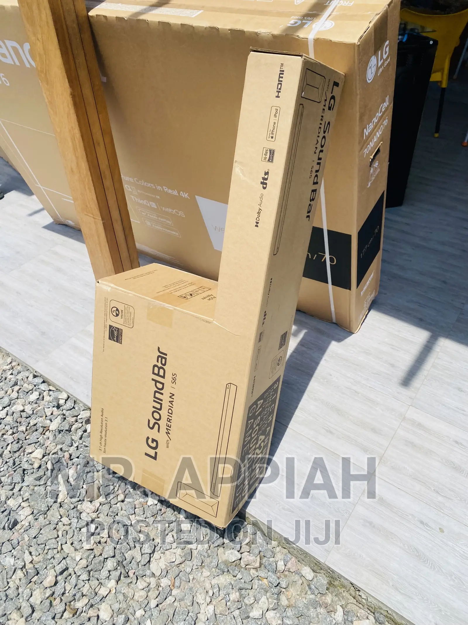 (Black)LG S65q Bluetooth Sound Bar System 