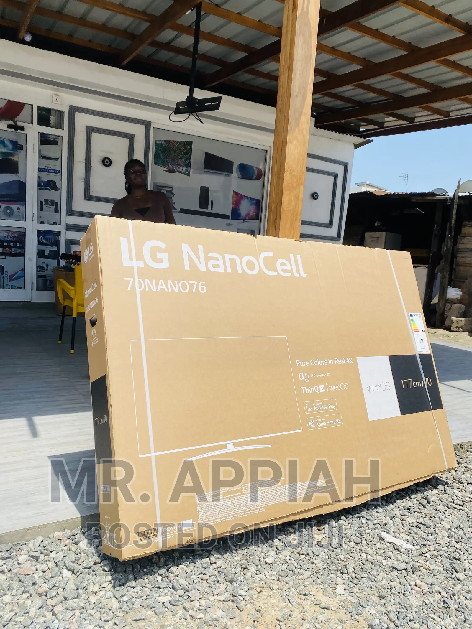 Brand  New LG 70 Inch UHD Smart Tv(70NANO763)Black 