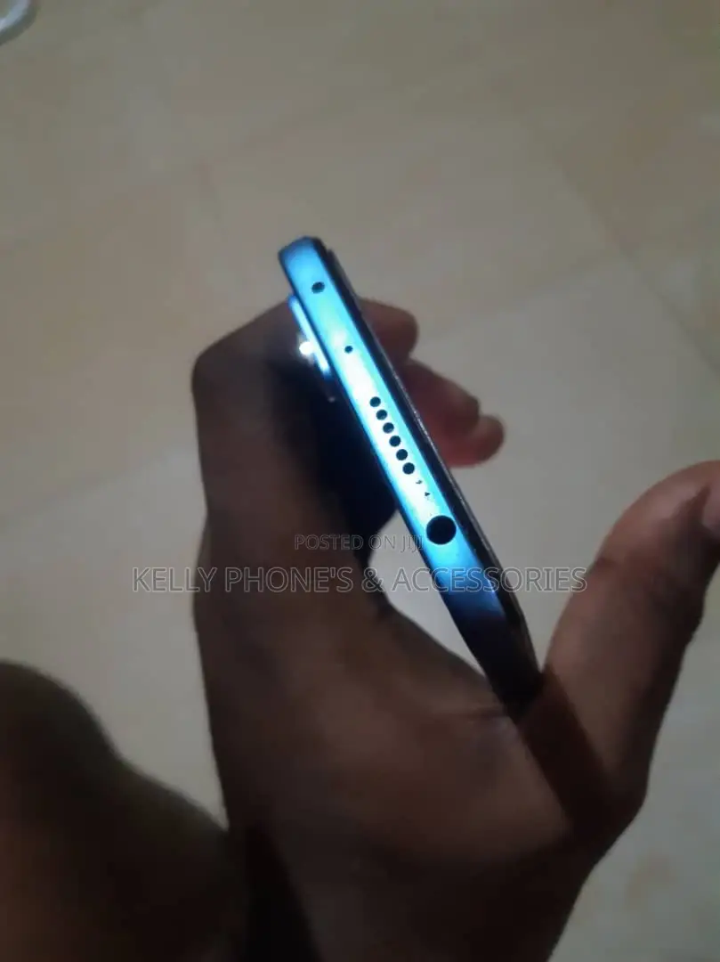 New Huawei Honor 8C 64 GB Black