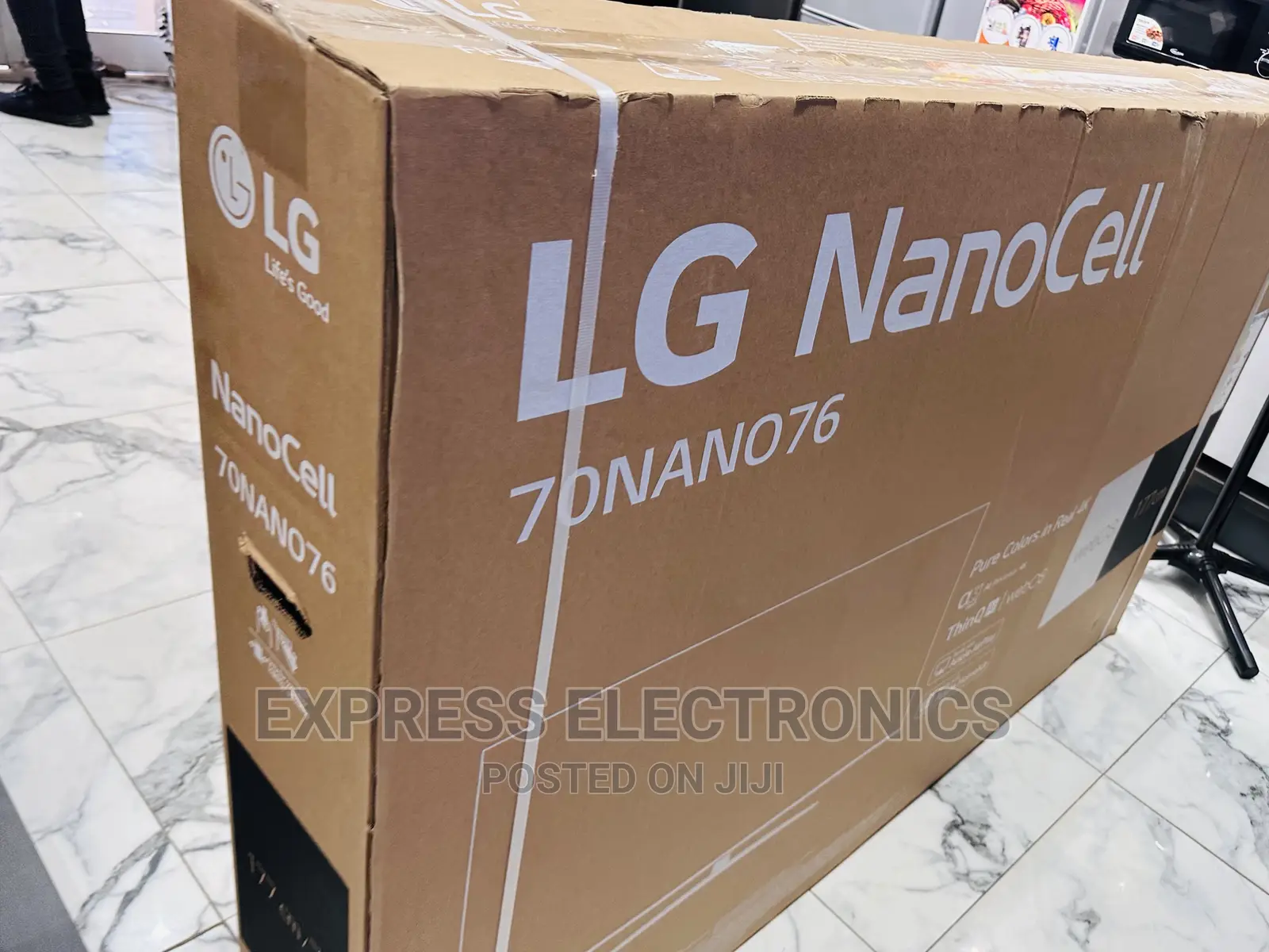 Unlimited Entertainment UHD Smart 70”Nano76 Tv