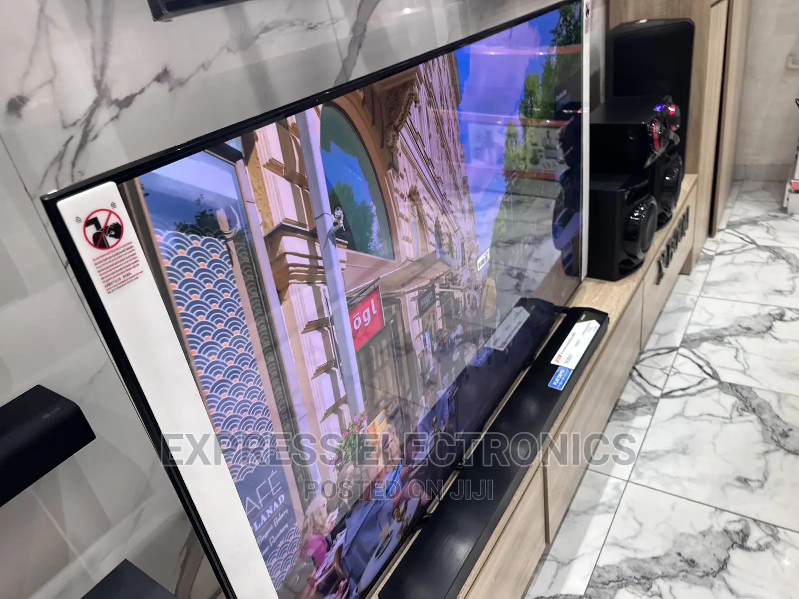 HDR LED Panel UHD Smart Samsung 65”Bu8000