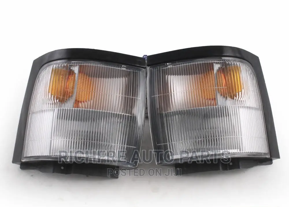 Toyota Coaster Sidelight