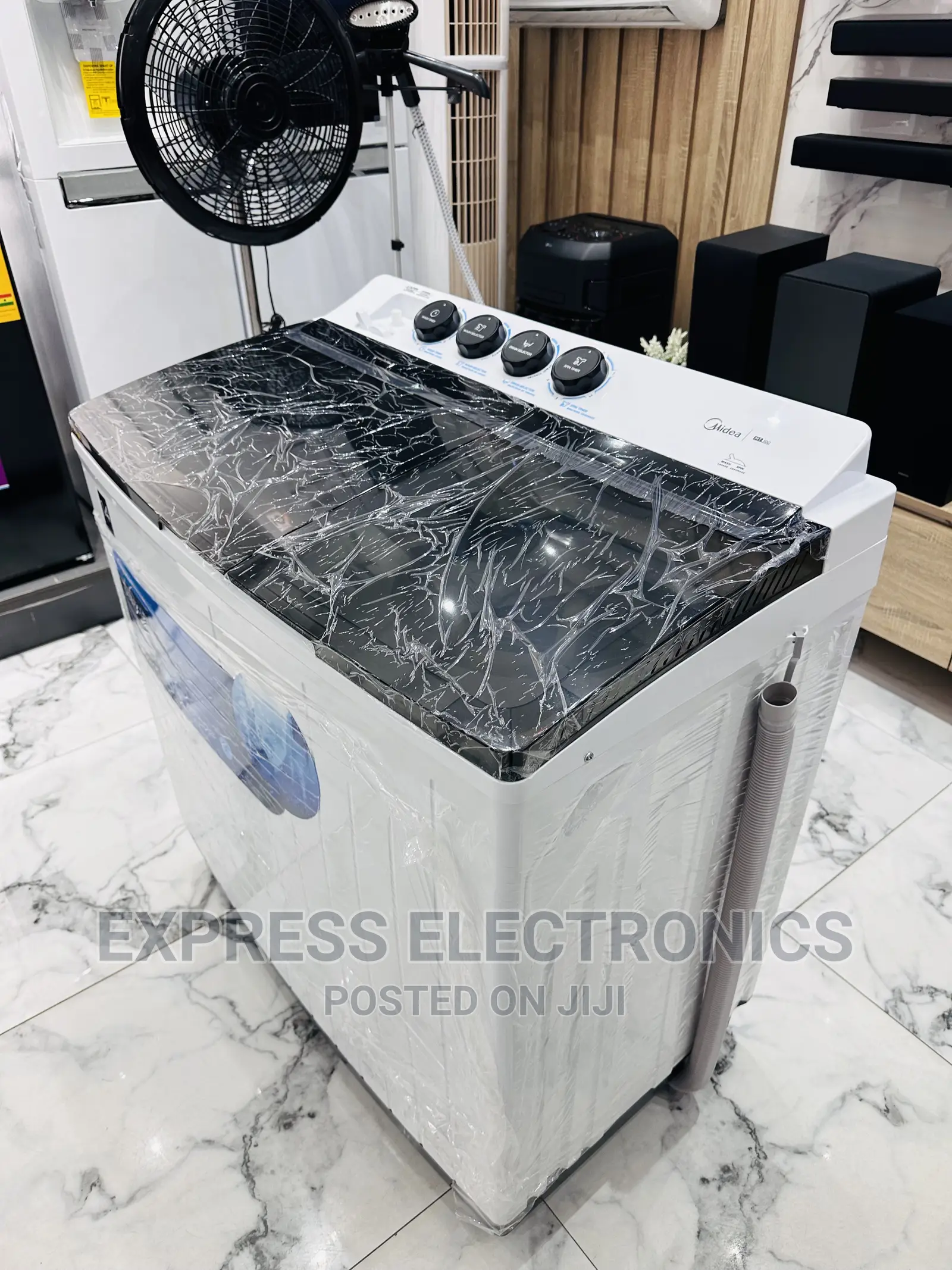 Look Very Cute  14kg Topload Twintub Midea Washing Machine