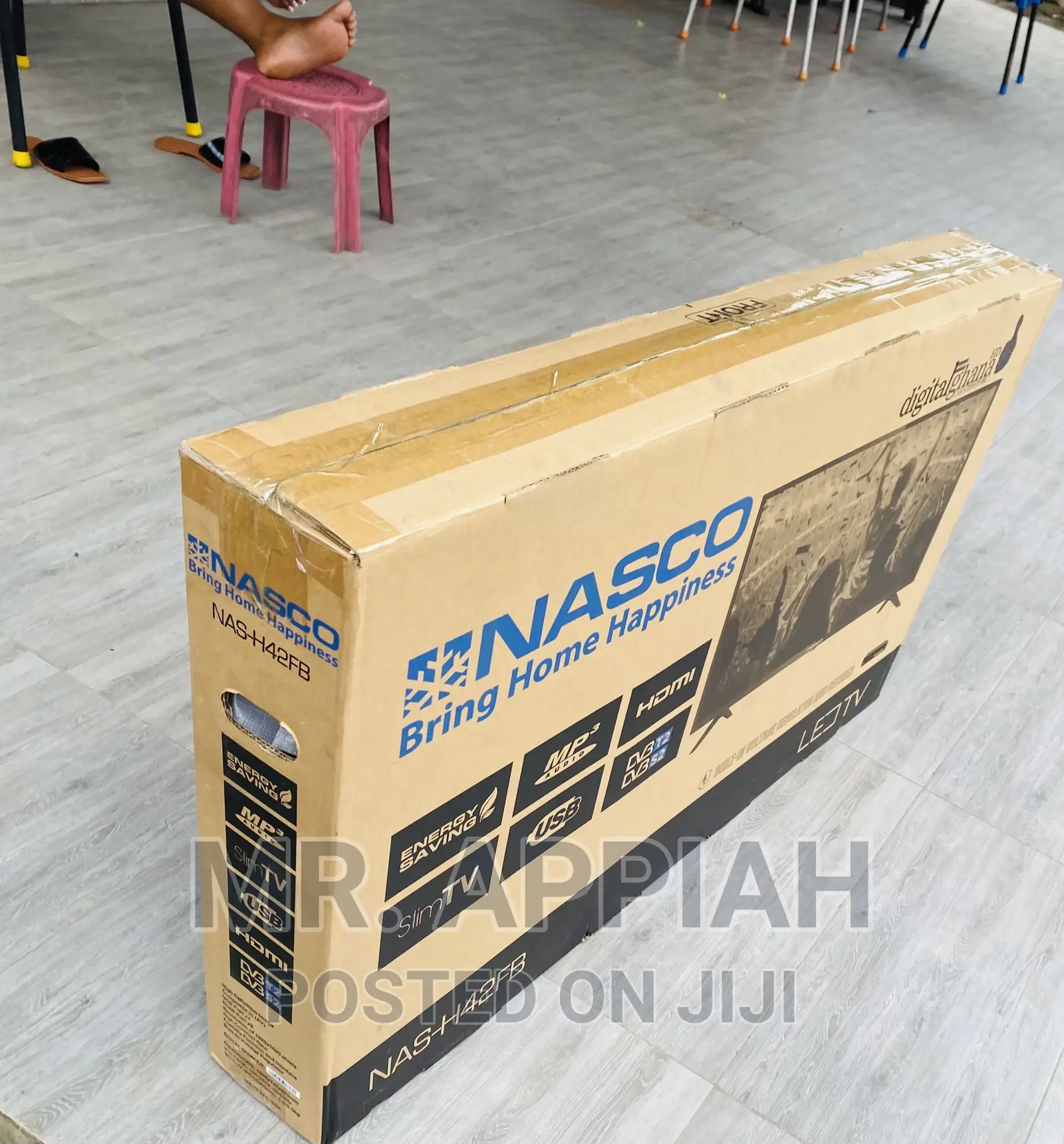 Immerse Yourself With Nasco 42” Digital Satelite UHD Tv