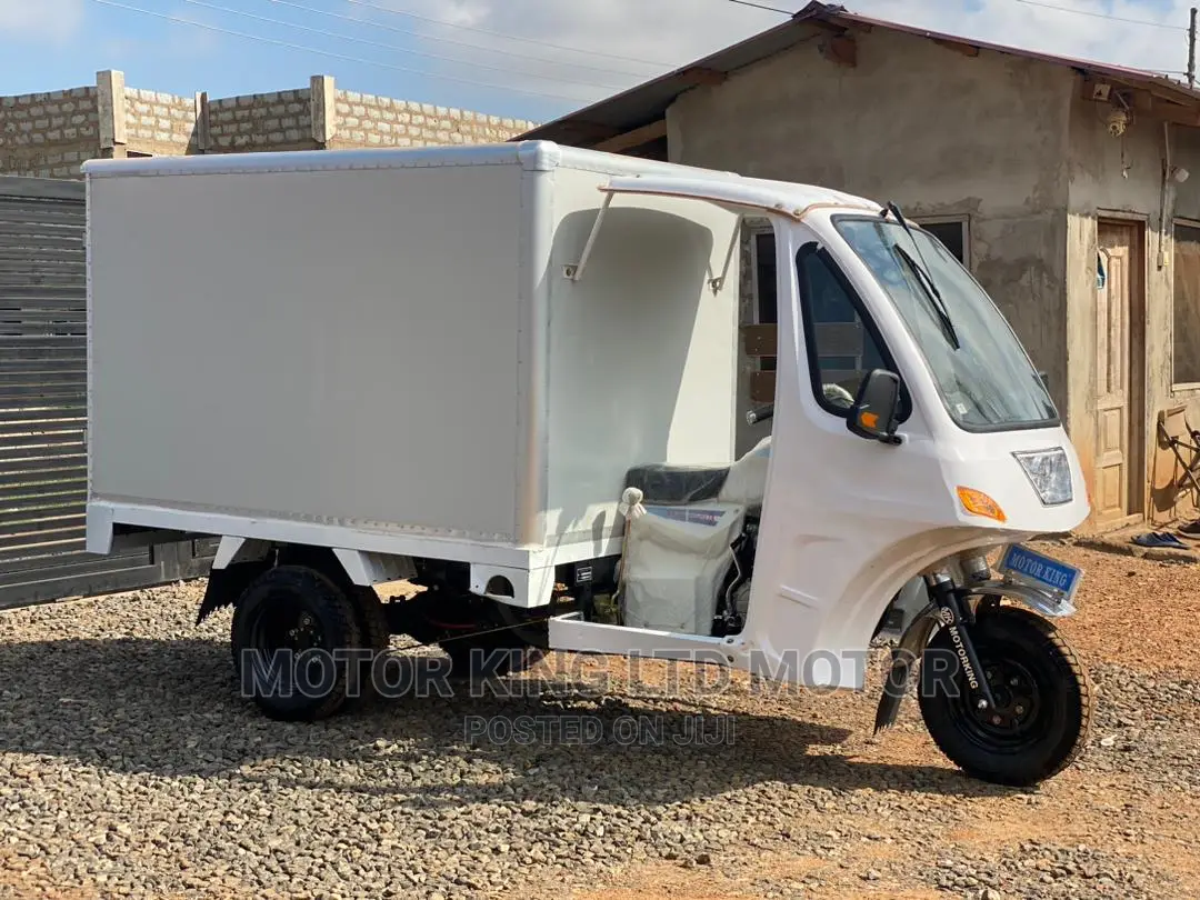 New Tricycle 2023 White