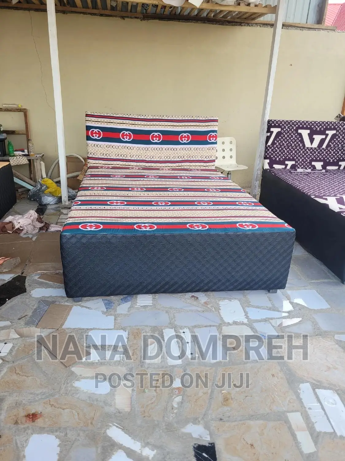 Inbuilt Double Bed
