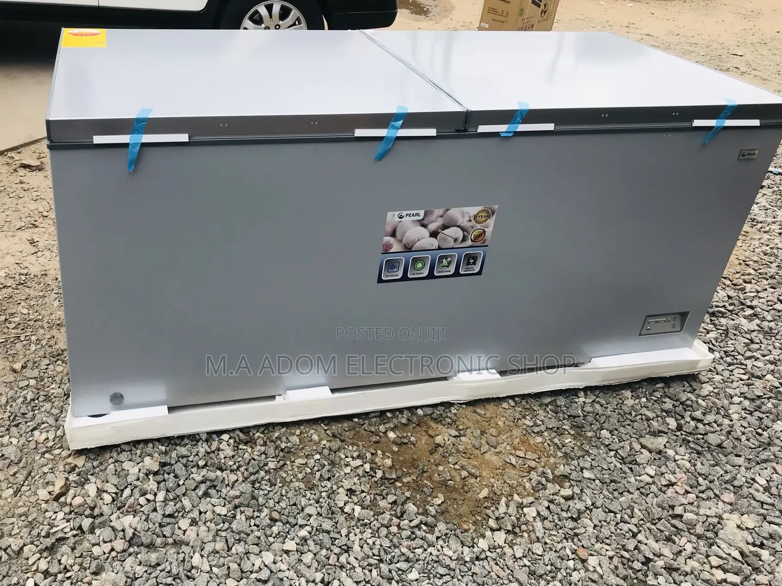 Quality Yet Affordable Pearl 708L 2 Door Freezer(PCF-850) 
