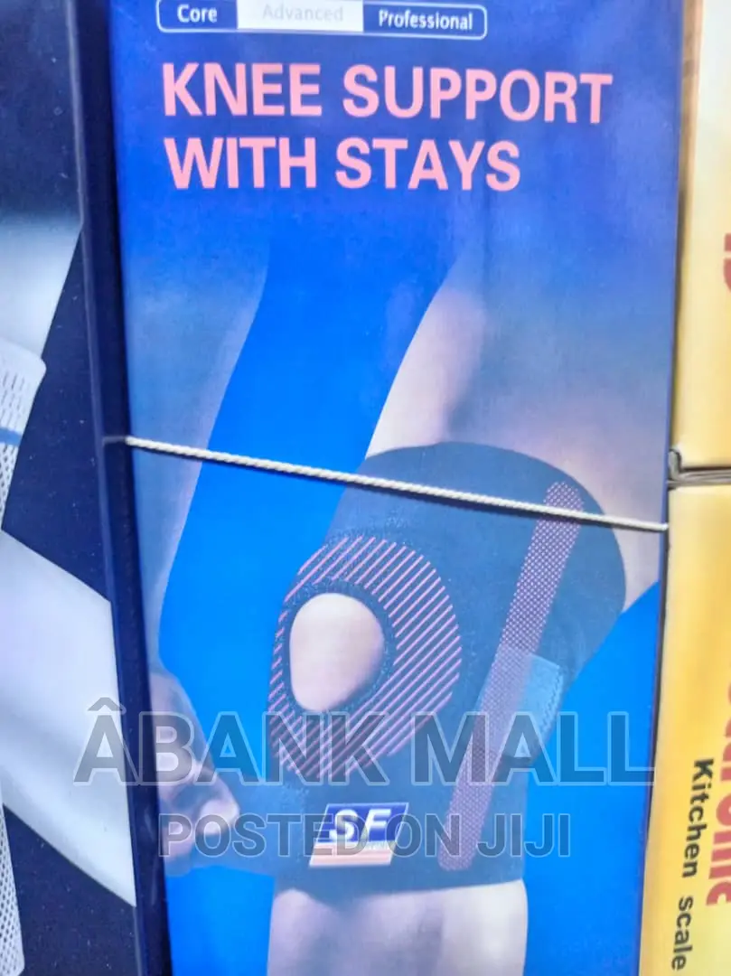 Knee Support With Stays