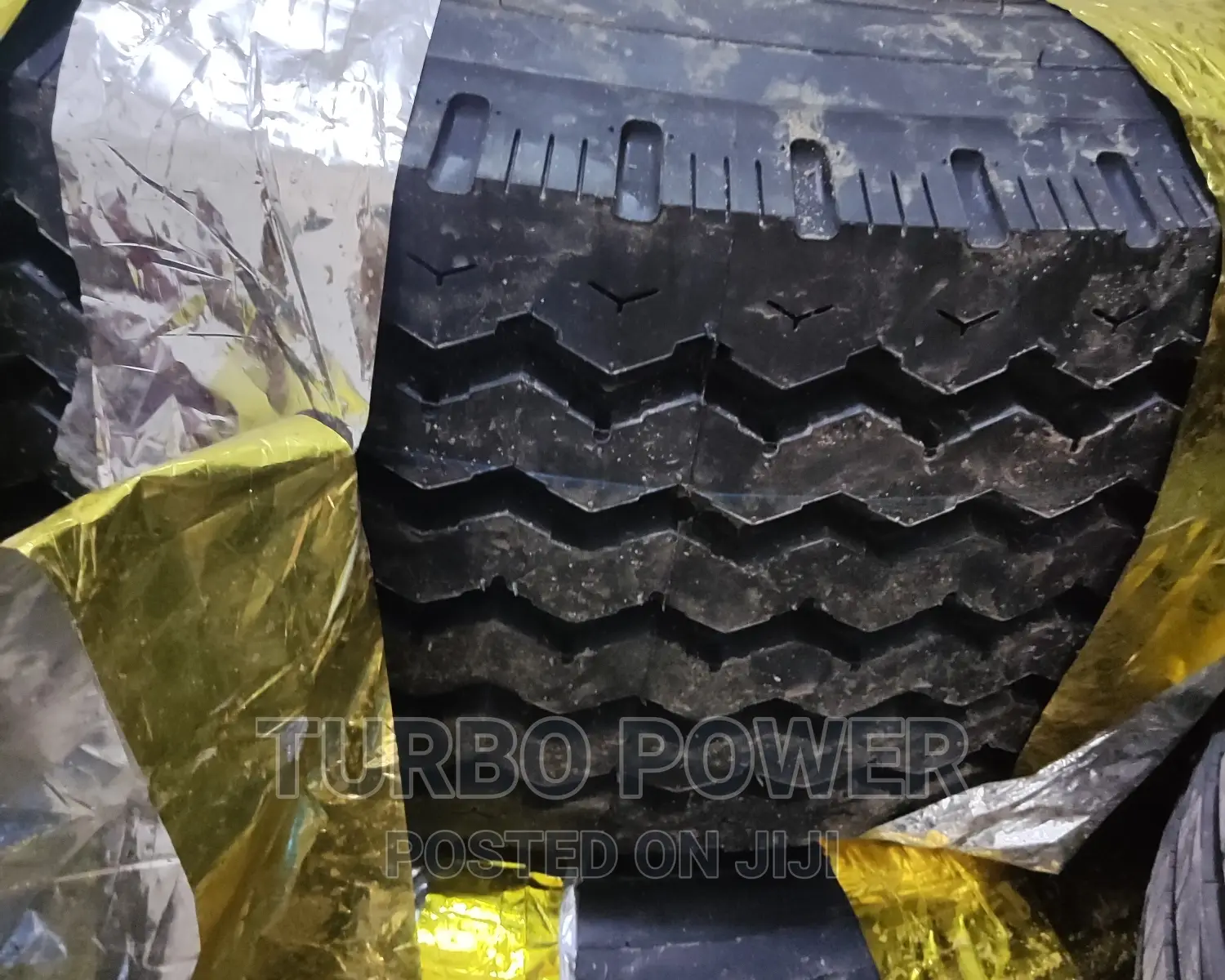 385/65r22.5 Macroyal 20 Pr Brand New