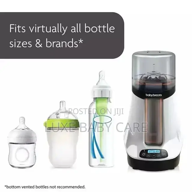 Baby Brezza Smart Bottle Breastmilk Warmer.