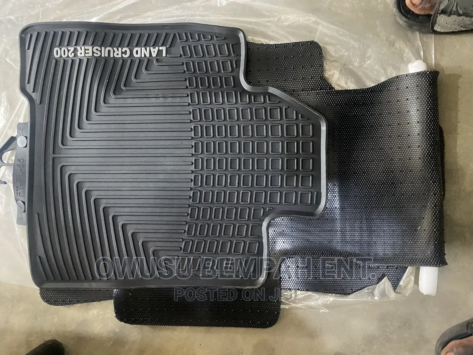 Toyota Land Cruiser 2008-2015 Floor Mat