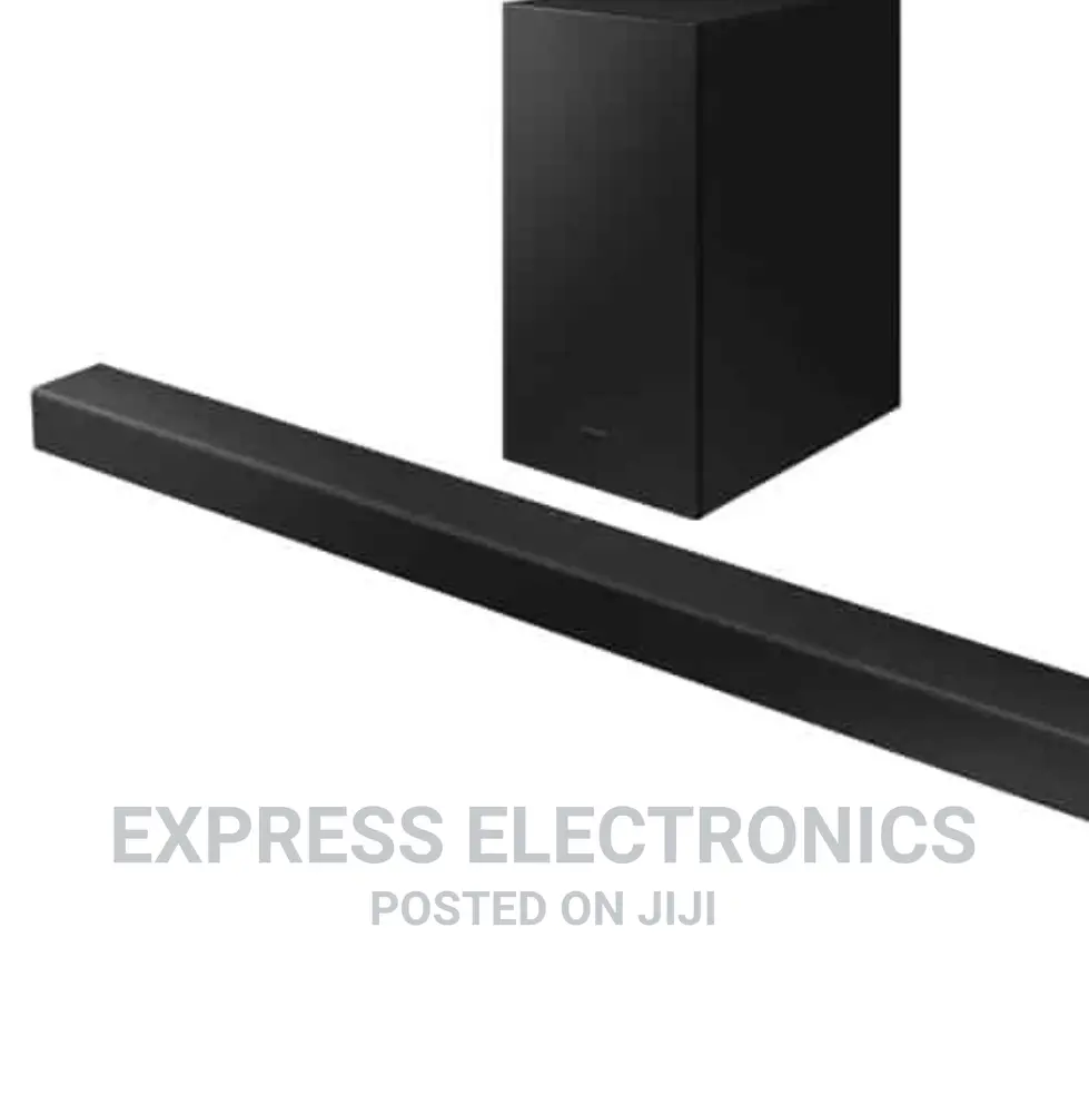 Look Very Nice  Samsung HW-Q600C Soundbar With Woofer