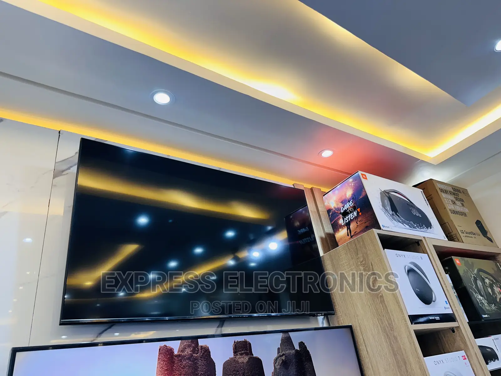 Purchase the Best Samsung UHD Smart 43”Cu7172