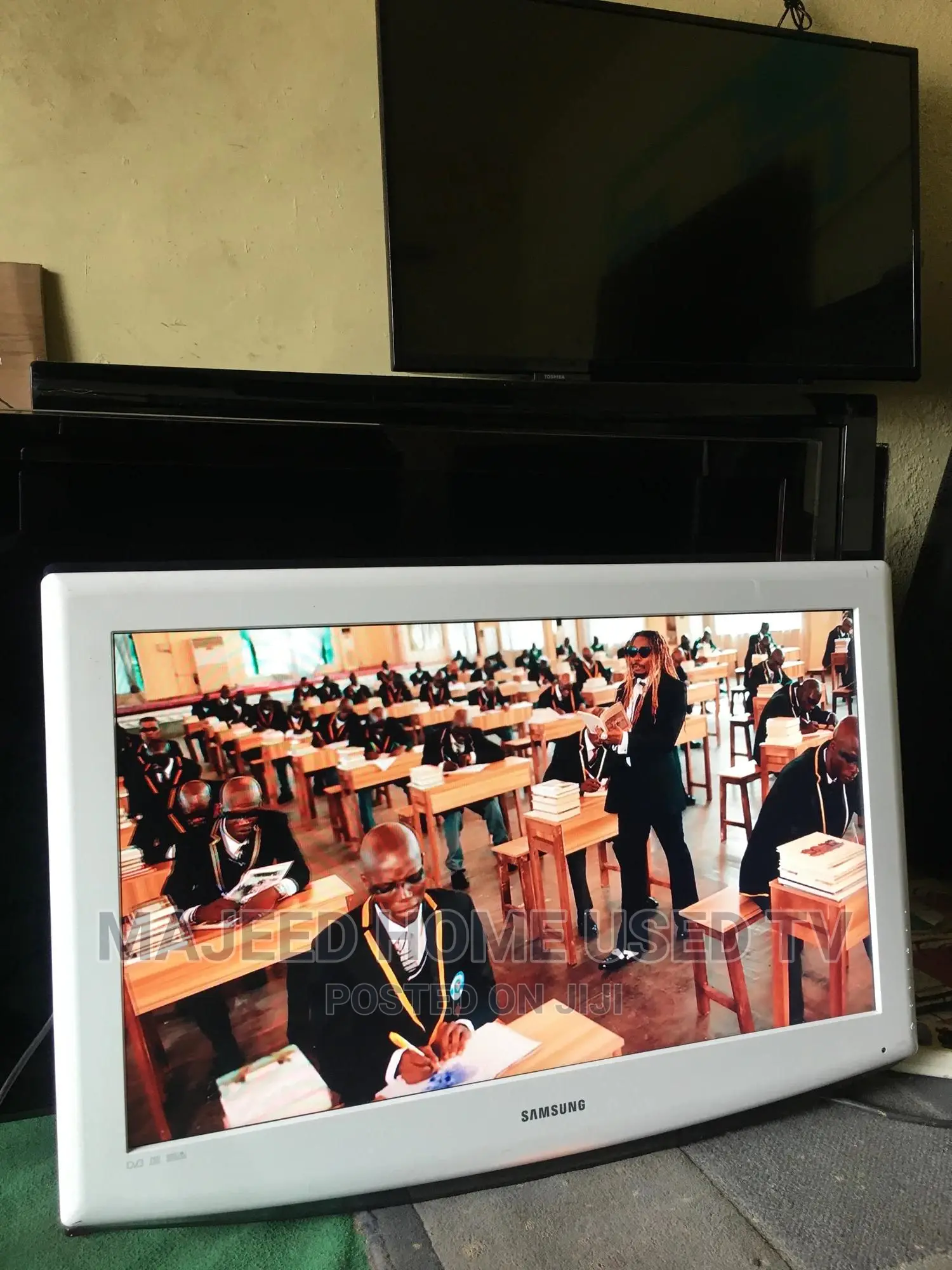 32inches Samsung Digital Tv