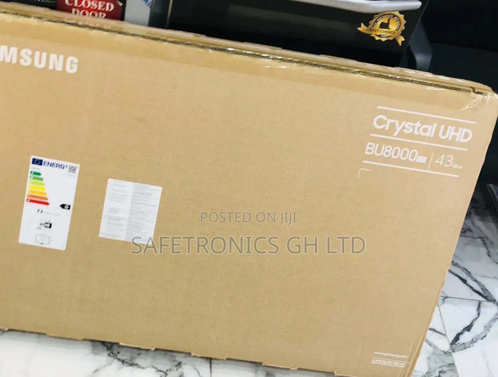 Smart Samsung LED Glossy UHD 43 Inches Crystal Tv 