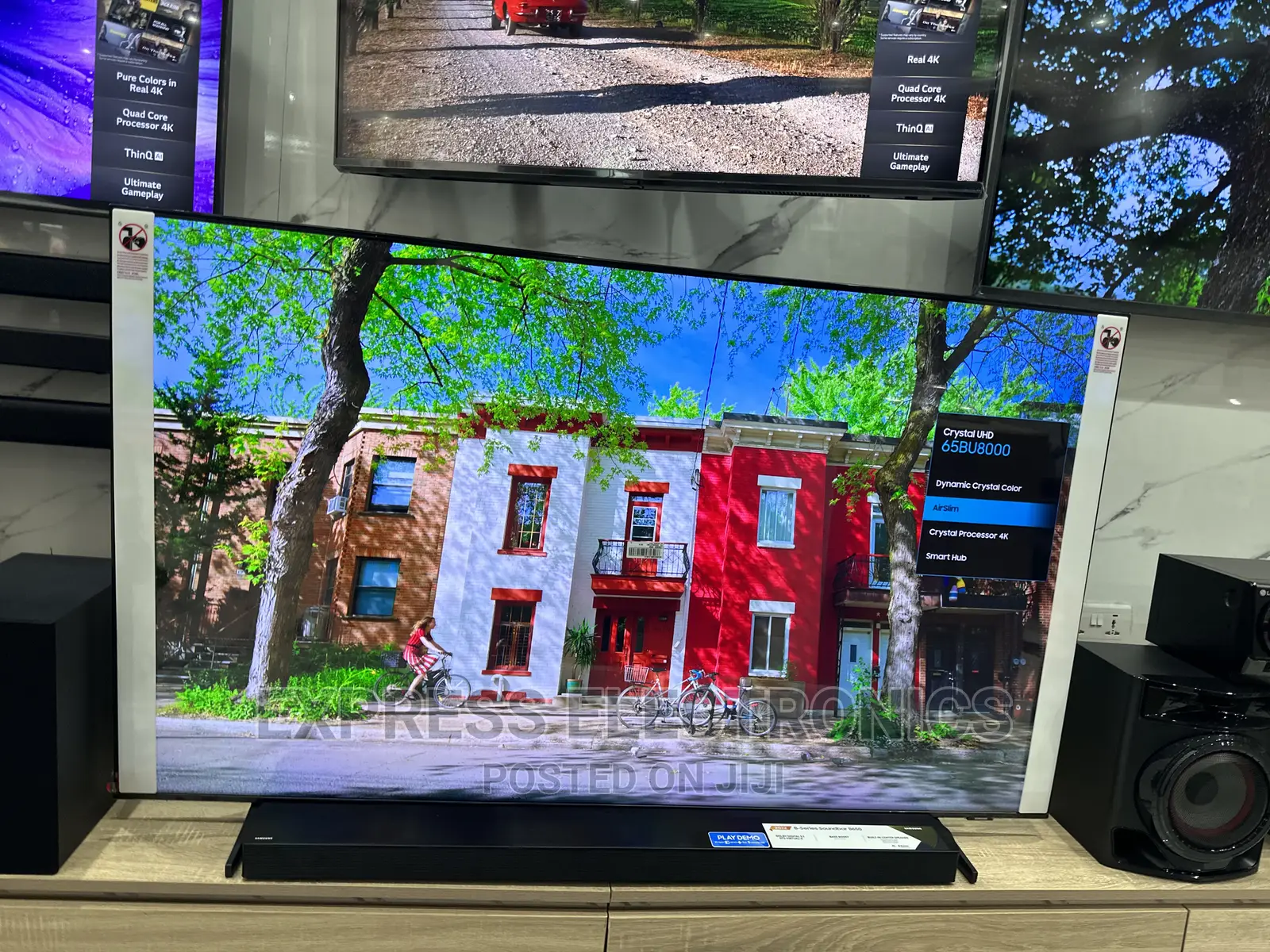 Smart Entertainment Hub UHD Samsung 85”Au7172