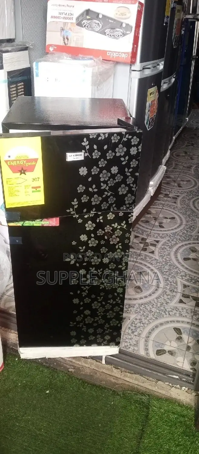 Westpool Refrigerator