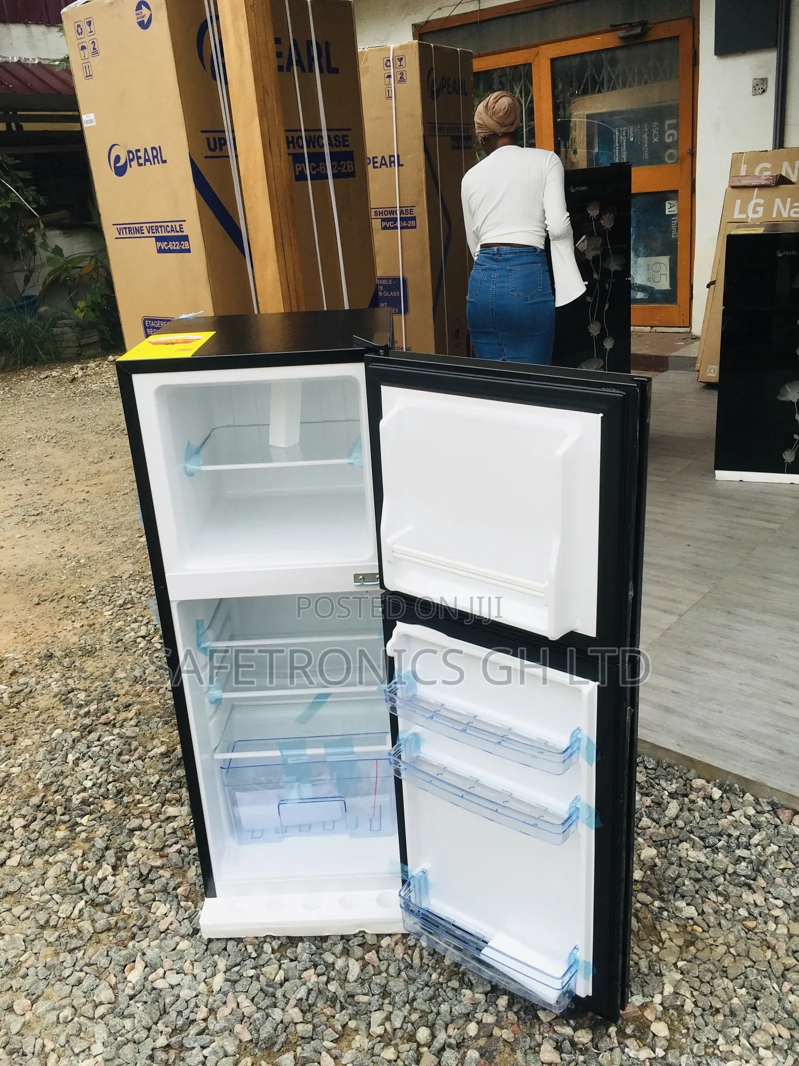 PF-17T Doubledoor Topfreezer Black Affordable Fridge 
