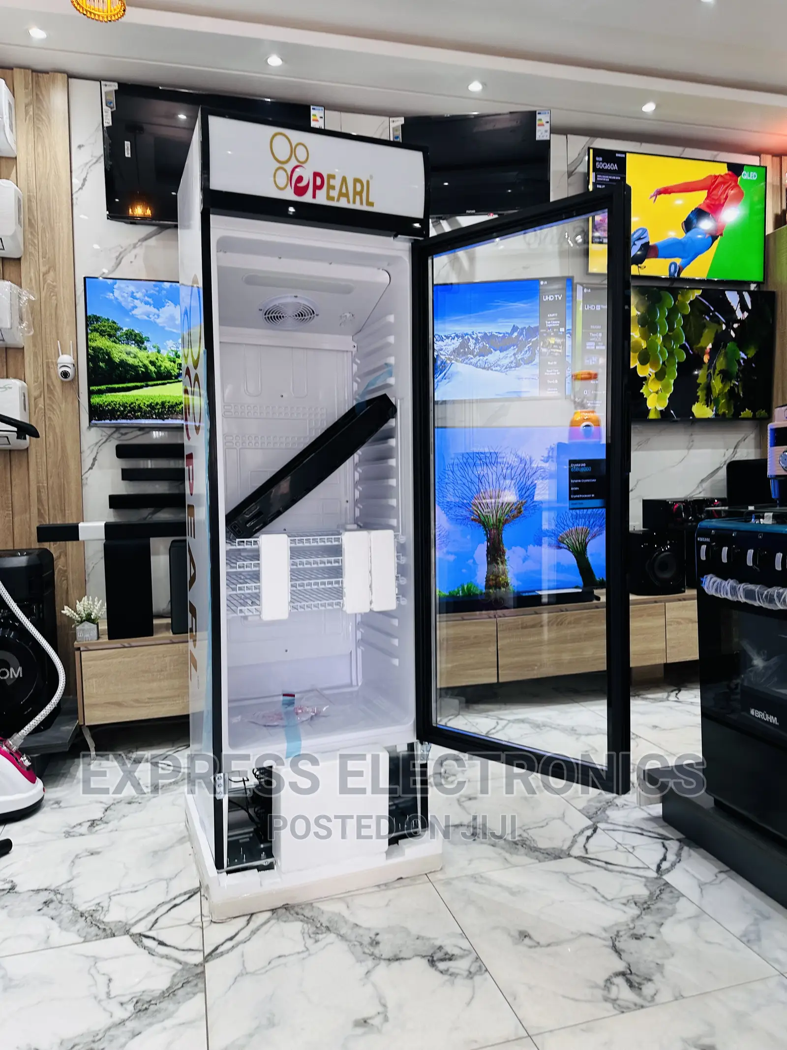 Durable Build Body Pearl Display Fridge PVC 424-2b.