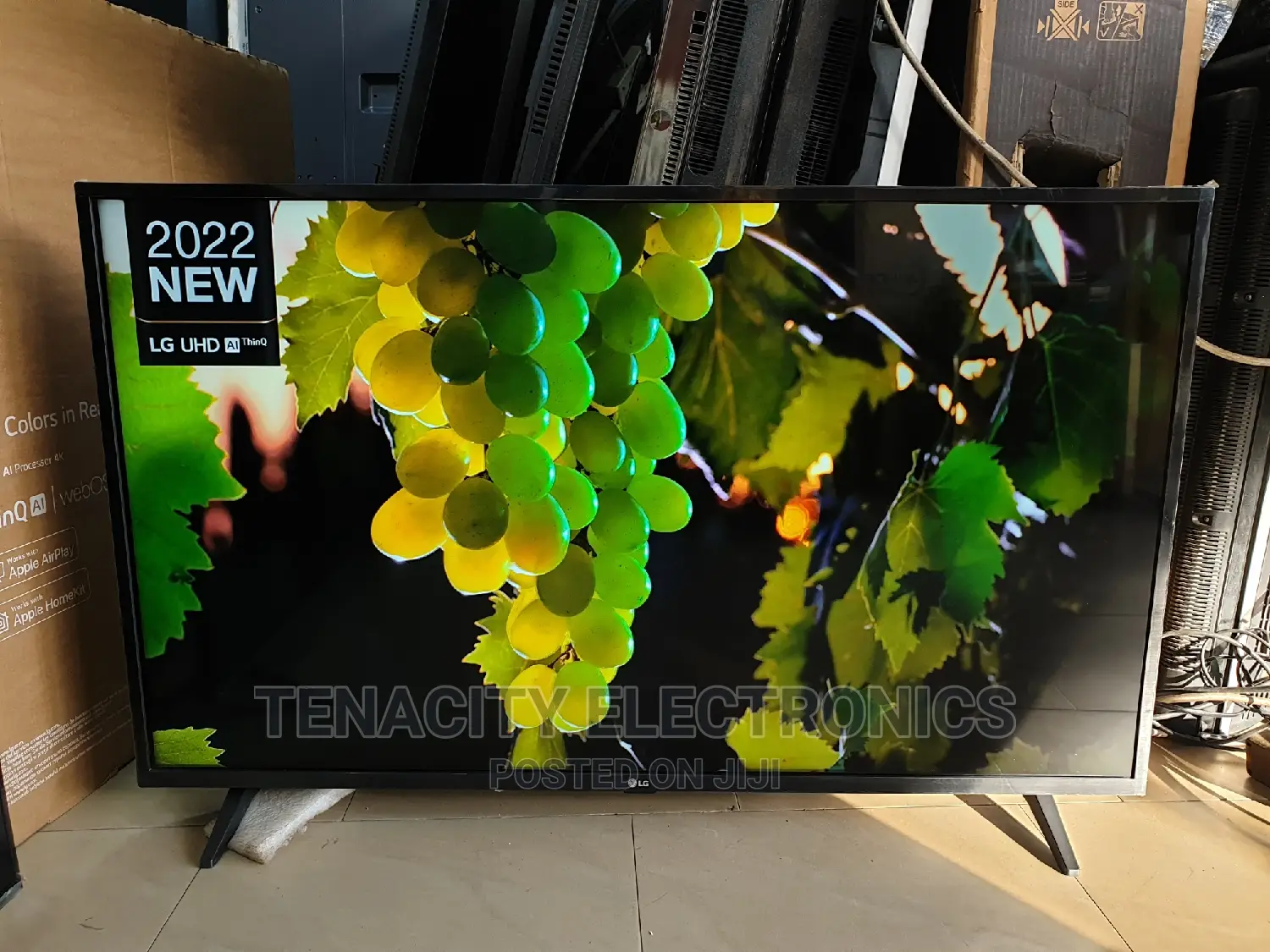 New 2022 43"Lg Uhd HDR Smart Satellite TV