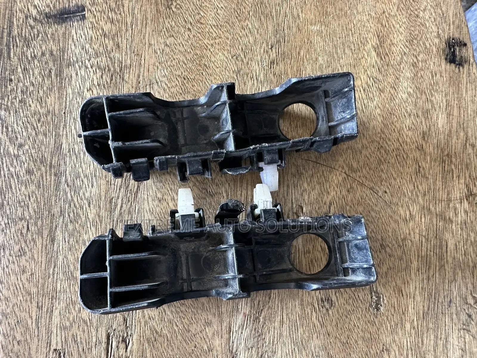 Front Bumper Side Bracket 2011-2017 Hyundai Veloster