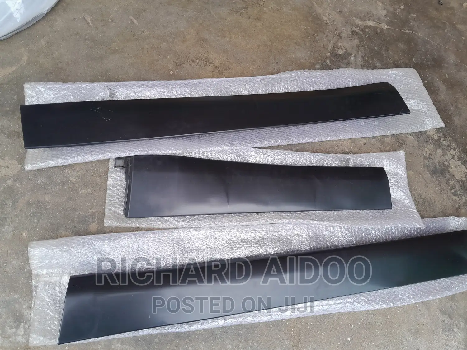 Toyota Highlander 2014/2016 Body Mouldings Available