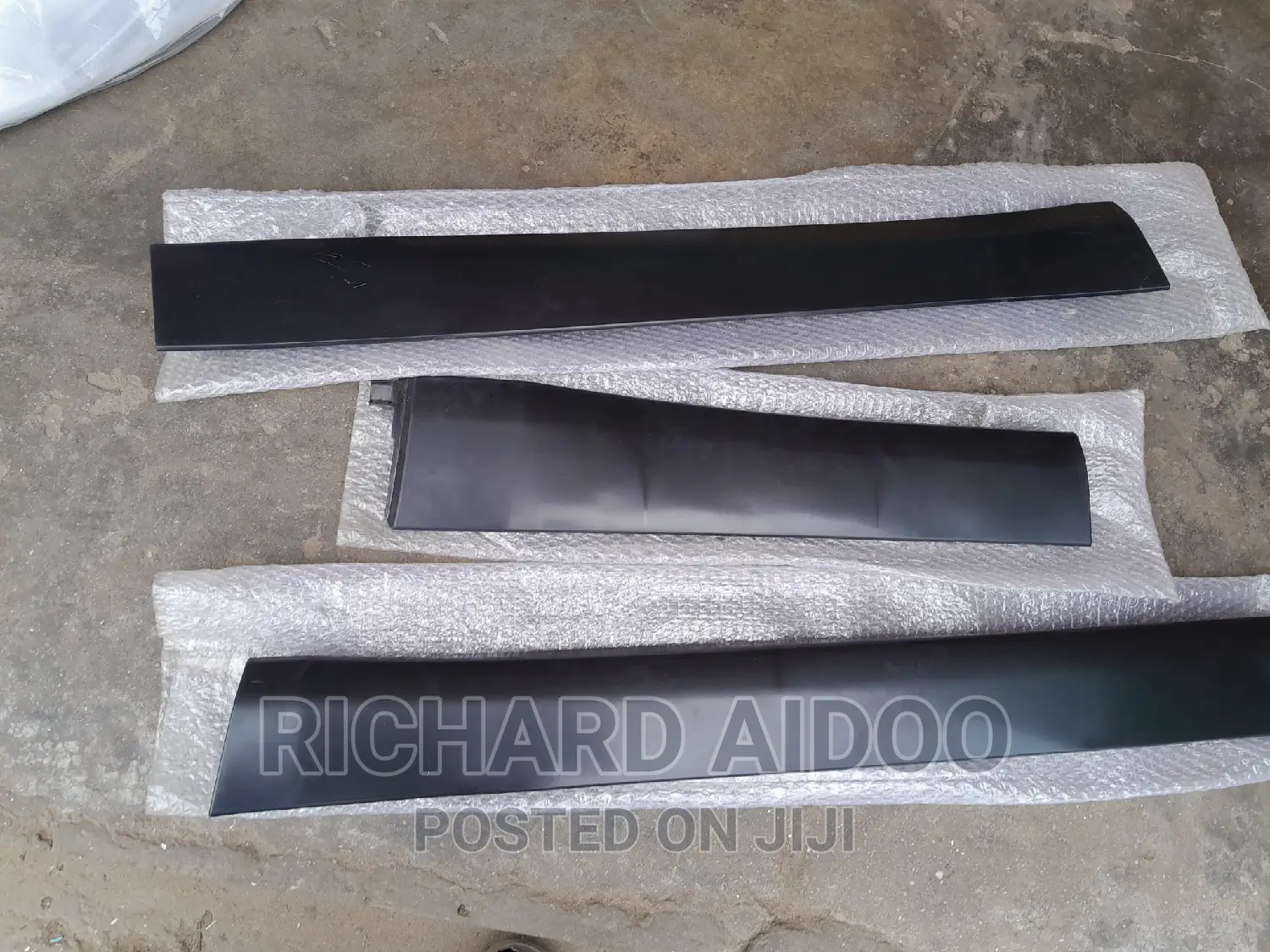 Toyota Highlander 2014/2016 Body Mouldings Available