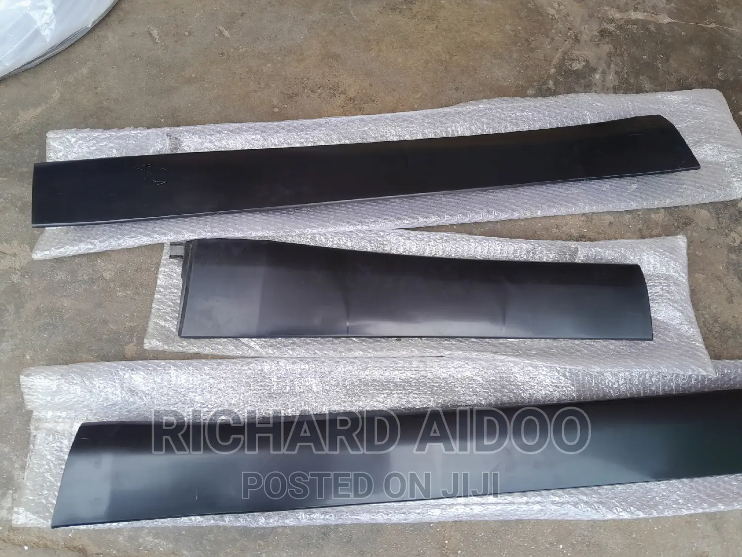 Toyota Highlander 2014/2016 Body Mouldings Available